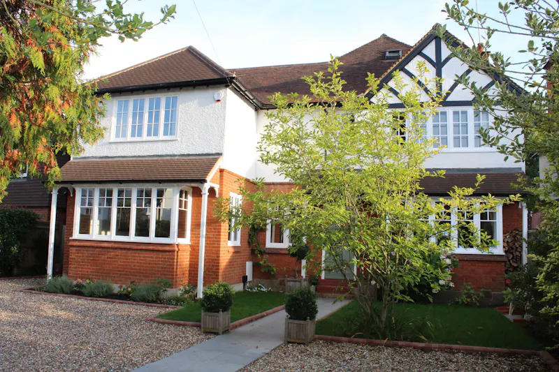 Edwardian renovation Esher, H186 (photo 1)