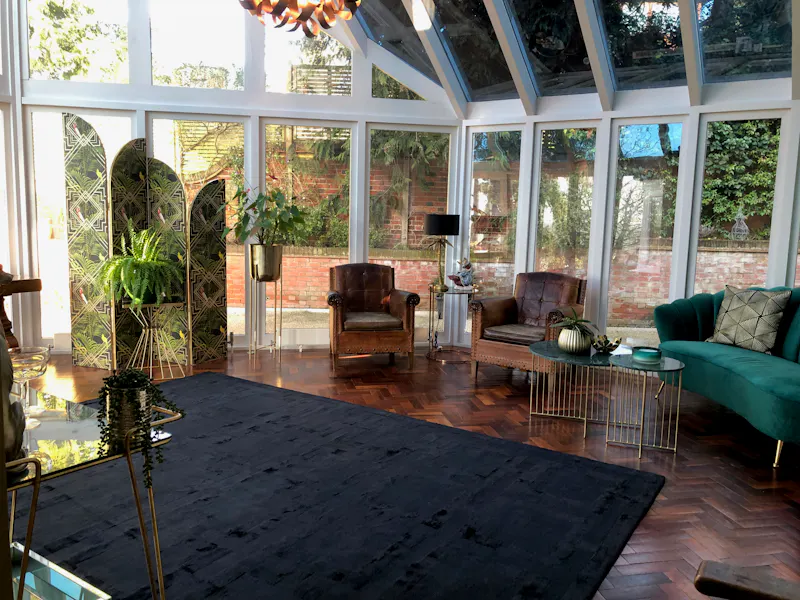 Conservatory at Large Victorian house Guildford, B1944 (photo 10)