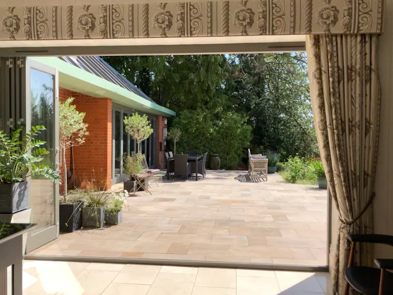 Terrace/Patio at Large Victorian house Guildford, B1944 (photo 11)