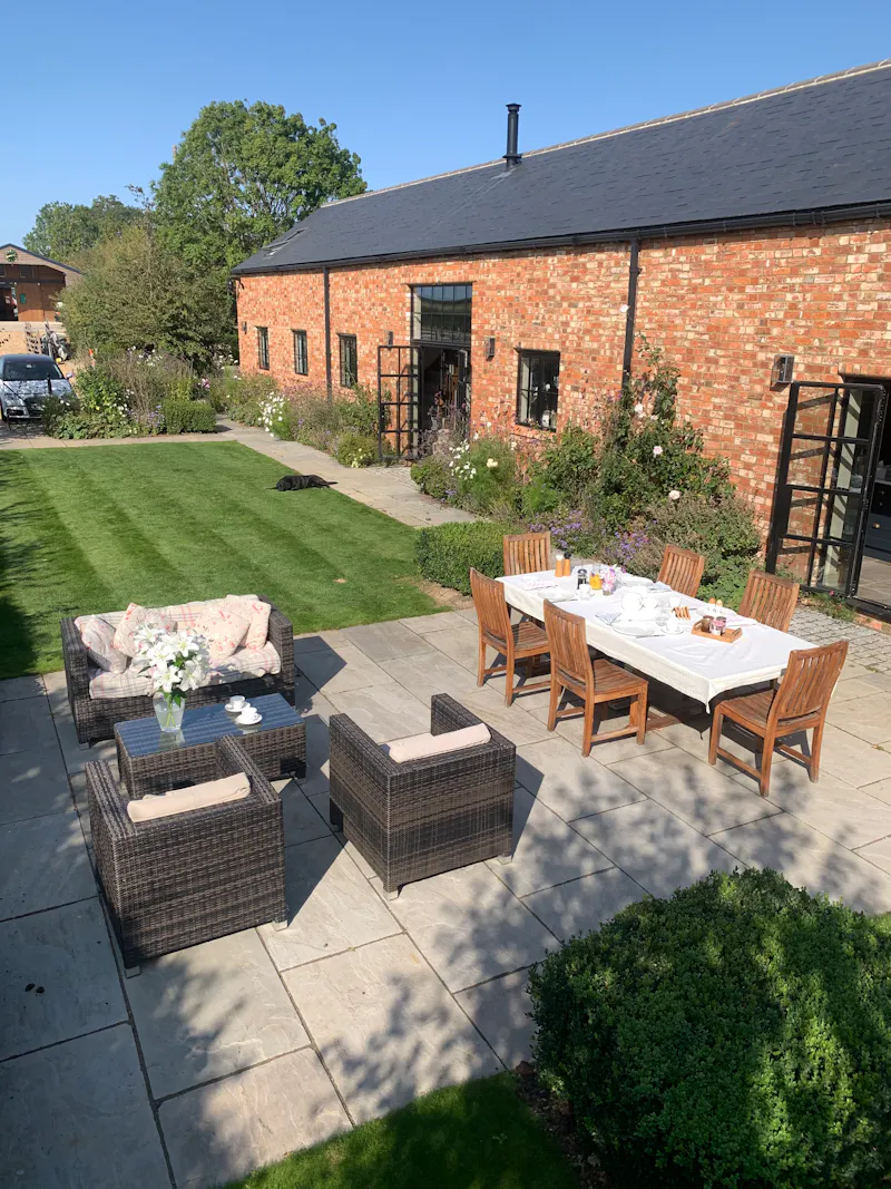 Terrace/Patio at Dairy farm & stables Bedford, L730 (photo 36)