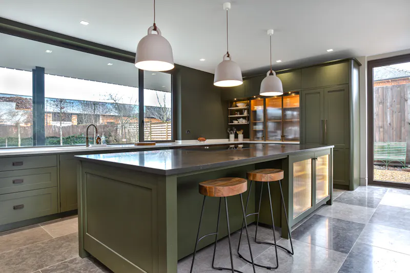 Kitchen at Modern house near Bedford, D2581 (photo 2)