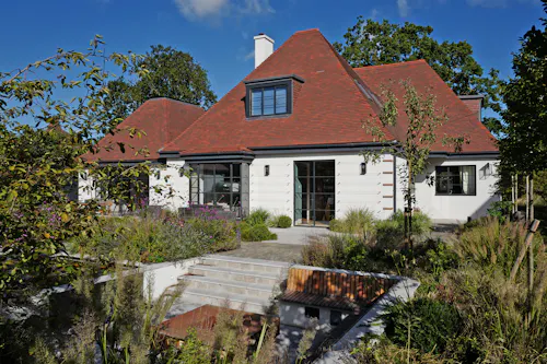 Modern Stucco Streatham Home, D2579