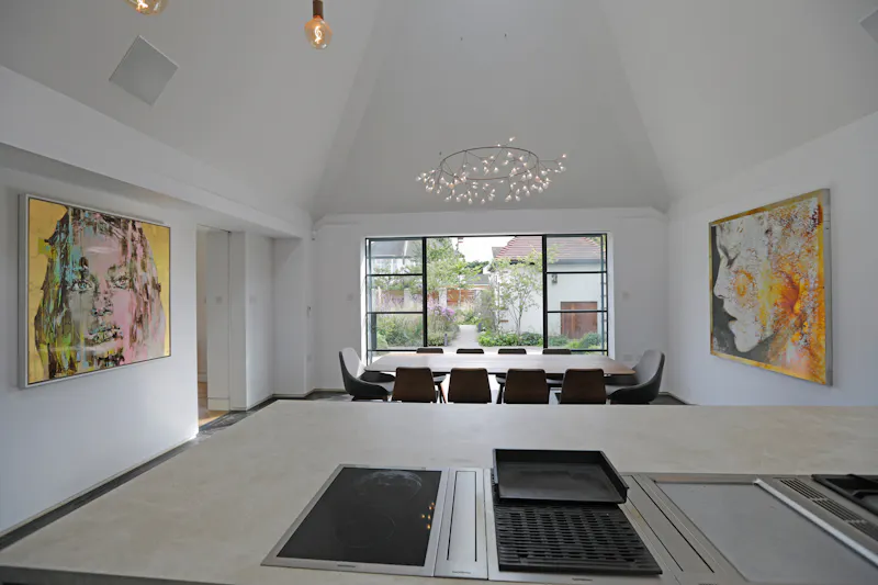 Modern Stucco Streatham Home, D2579 (photo 8)