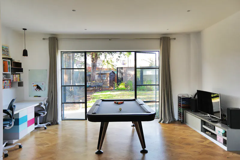 Modern Stucco Streatham Home, D2579 (photo 35)