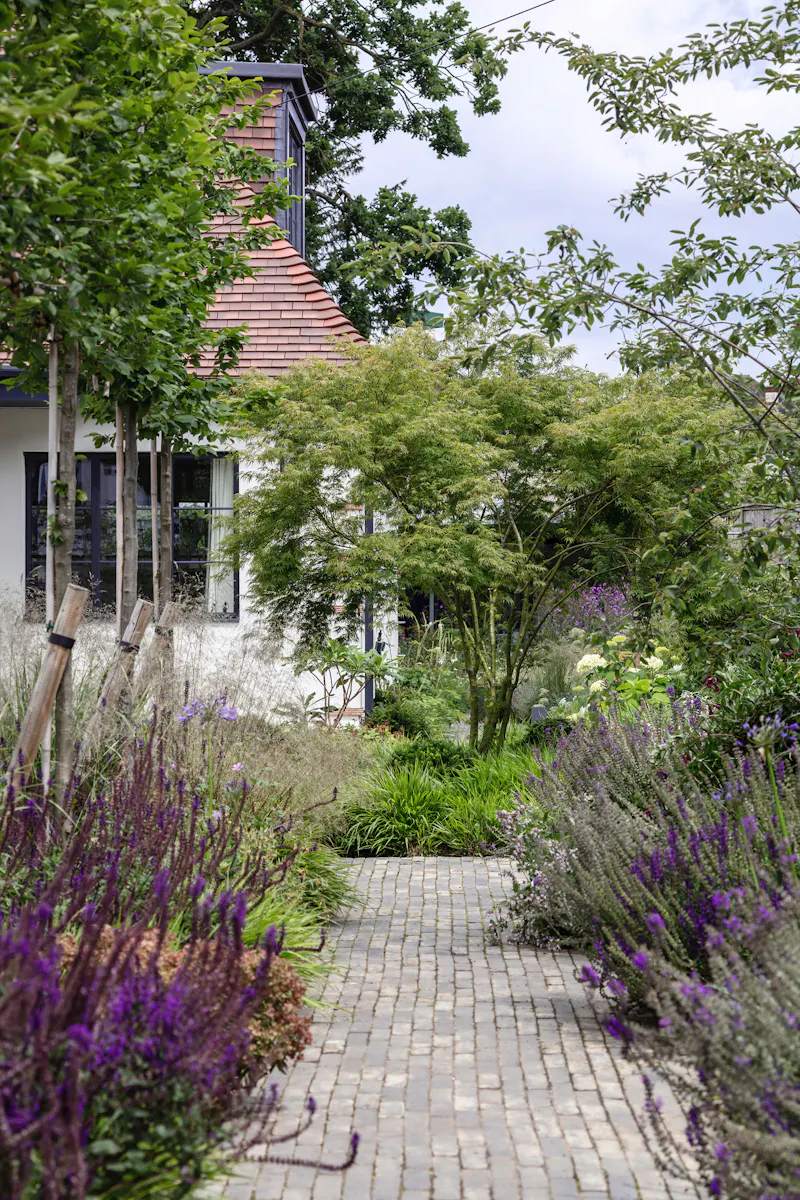 Modern Stucco Streatham Home, D2579 (photo 74)