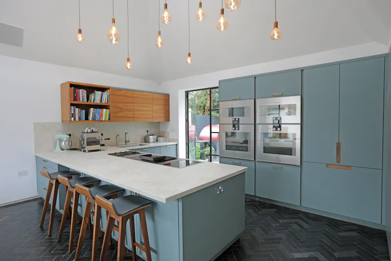 Kitchen at Modern Stucco Streatham Home, D2579 (photo 2)