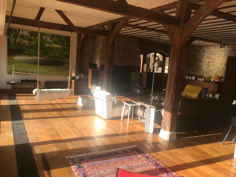 Luxe barn conversion in Dorking, L731 (photo 20)