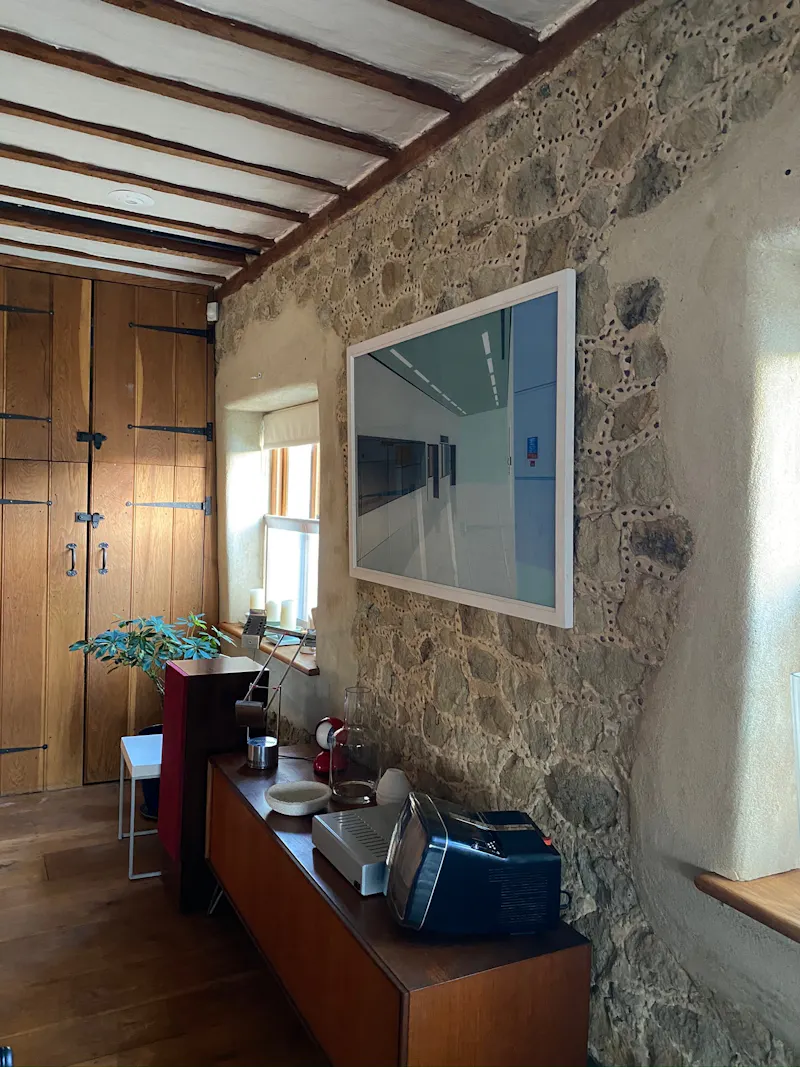 Luxe barn conversion in Dorking, L731 (photo 24)