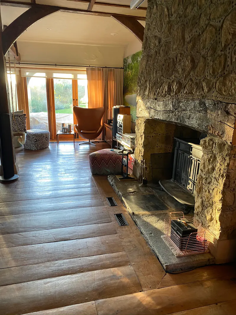 Luxe barn conversion in Dorking, L731 (photo 18)