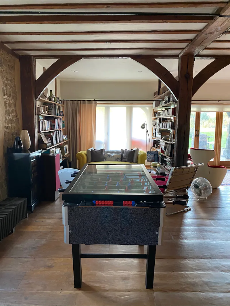 Games room at Luxe barn conversion in Dorking, L731 (photo 14)