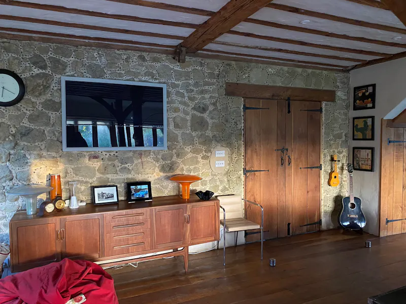Luxe barn conversion in Dorking, L731 (photo 23)