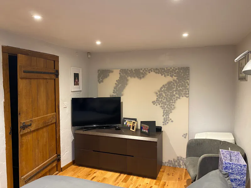 Luxe barn conversion in Dorking, L731 (photo 30)