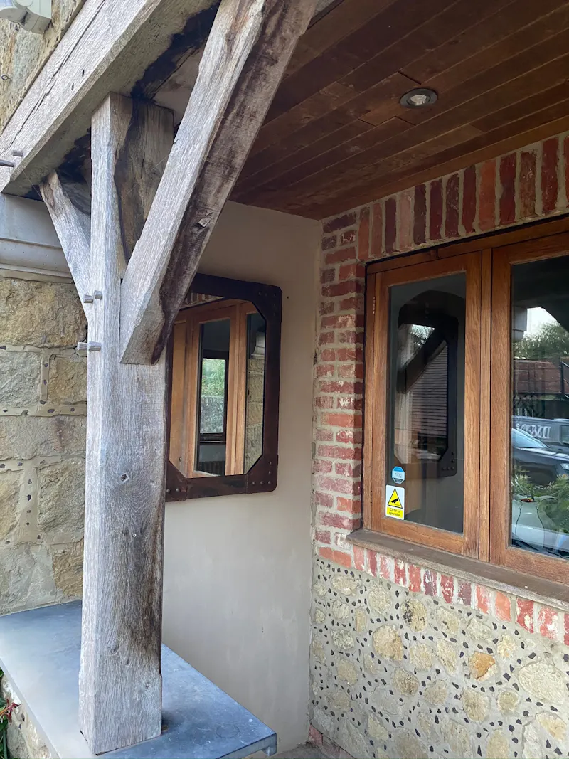 Luxe barn conversion in Dorking, L731 (photo 46)