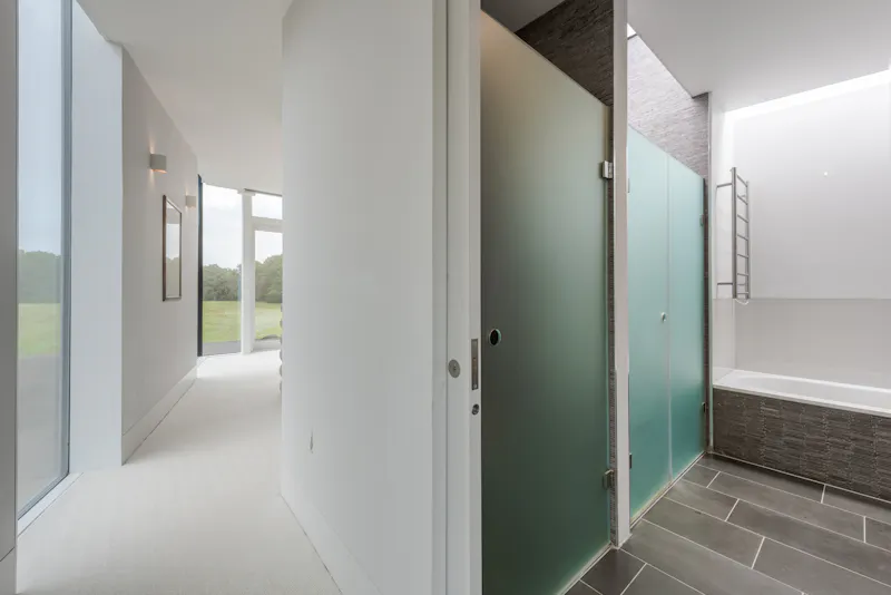 Bel Air modern home, D2582 (photo 59)
