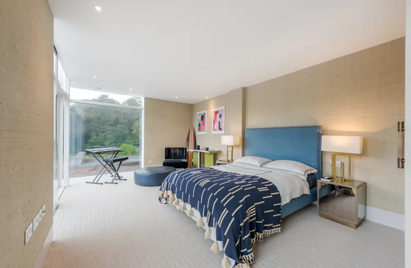 Bedroom at Bel Air modern home, D2582 (photo 57)
