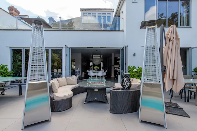 Contemporary Brondesbury home, D1862 (photo 94)