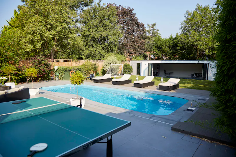 Contemporary Brondesbury home, D1862 (photo 87)