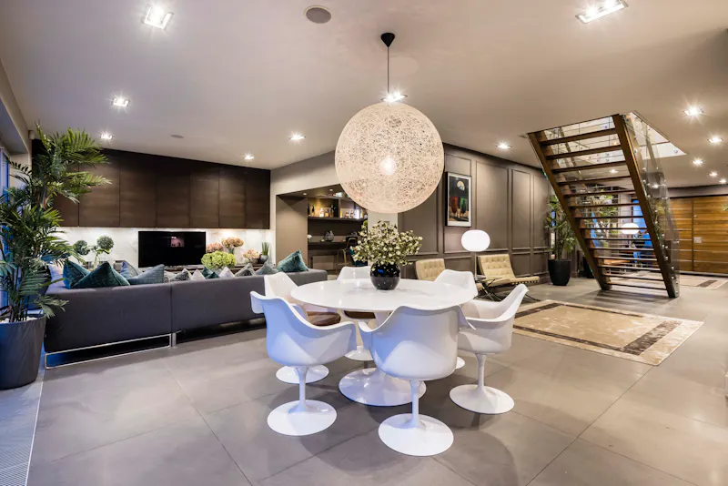 Dining room at Contemporary Brondesbury home, D1862 (photo 12)