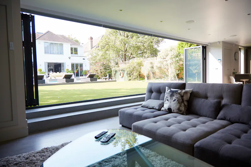 Contemporary Brondesbury home, D1862 (photo 100)