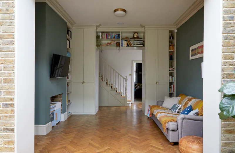 Sitting room at West Dulwich luxe house, D2588 (photo 21)
