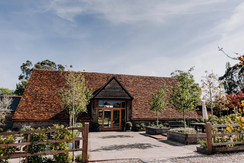 Silchester Barn conversion, L699 (photo 34)