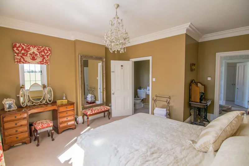 West Chiltington manor, E514 (photo 32)
