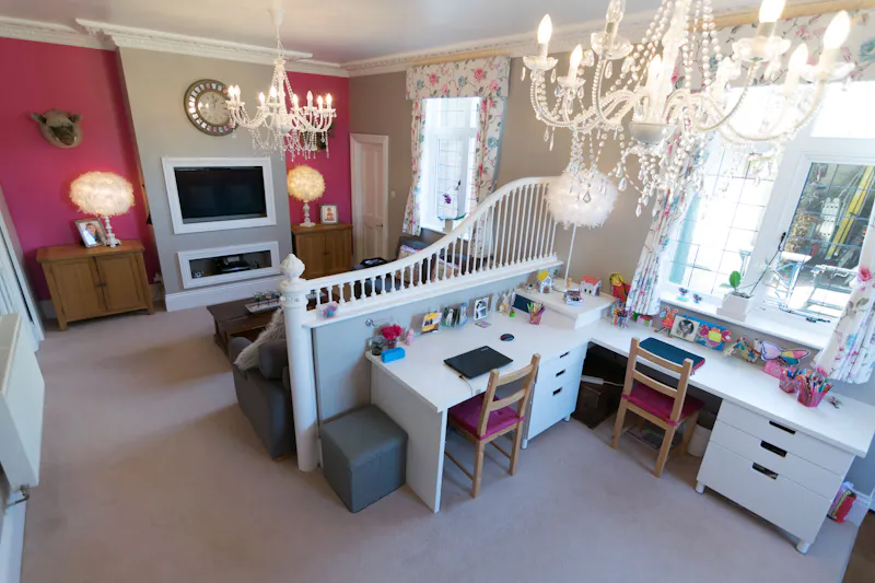 Study at West Chiltington manor, E514 (photo 19)