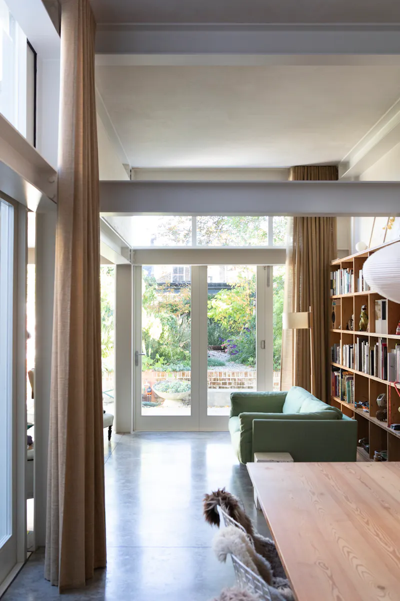 Minimal Peckham atrium house, K449 (photo 16)