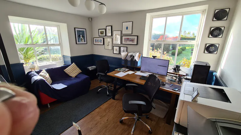 Office at County pool house in Addington, D2596 (photo 7)