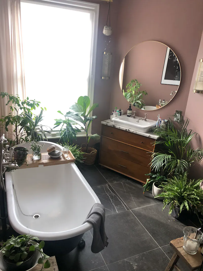 Bathroom at Edwardian home Sydenham , A1562 (photo 22)