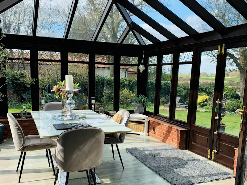 Conservatory at Large tudor house Westoning, M350 (photo 13)