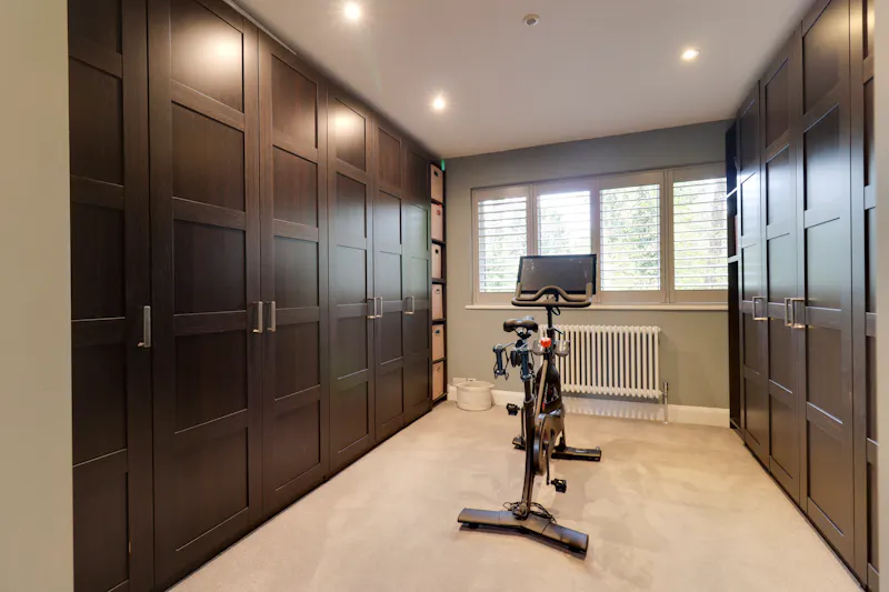 Gym at Large house in Cookham , D2595 (photo 12)