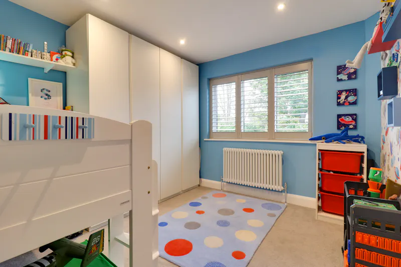 Bedroom - child's at Large house in Cookham , D2595 (photo 16)