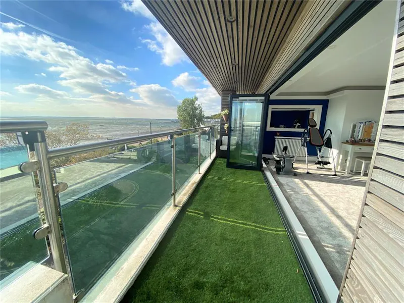 Balcony at Large seaside townhouse , D2594 (photo 14)