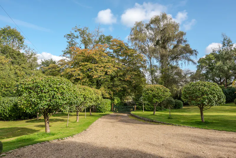 Large house in Great Missenden, D2589 (photo 43)