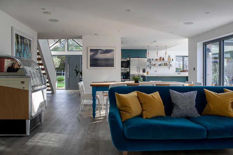 Open plan at Chichester beach house, D2692 (photo 3)