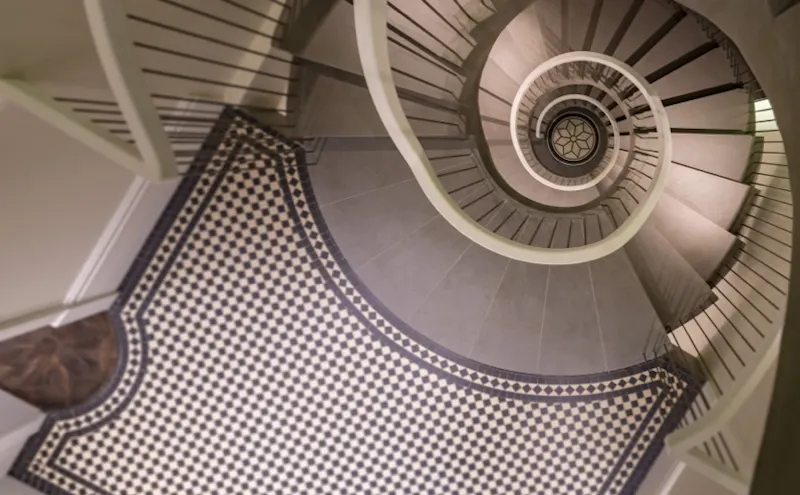 Staircase at Stunning Ealing renovation , B1955 (photo 8)