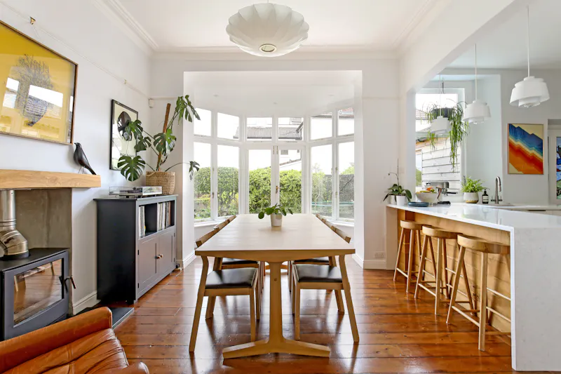 Contemporary Bristol home, B1837 (photo 4)