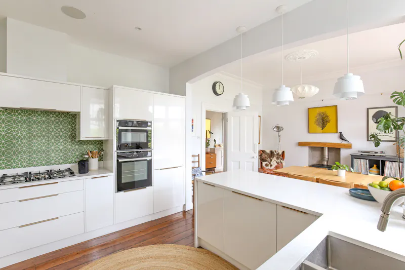 Contemporary Bristol home, B1837 (photo 5)