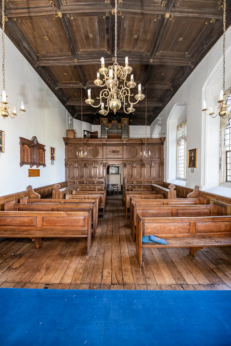 Floor - wooden at Cathedral School in Salisbury, J222 (photo 5)
