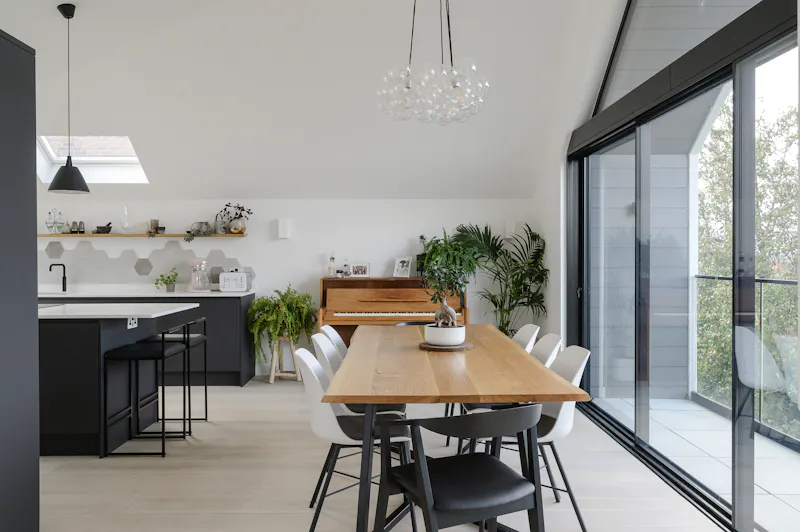 Haslemere modern house, D2590 (photo 15)