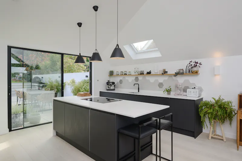 Haslemere modern house, D2590 (photo 8)