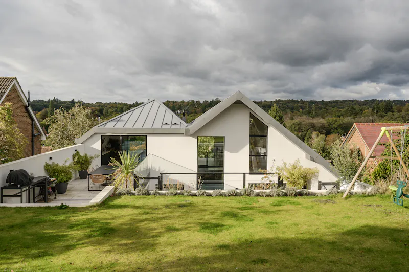 Haslemere modern house, D2590 (photo 65)