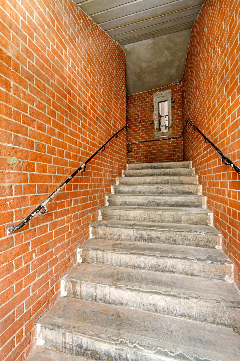 Converted Hackney church , F899 (photo 13)