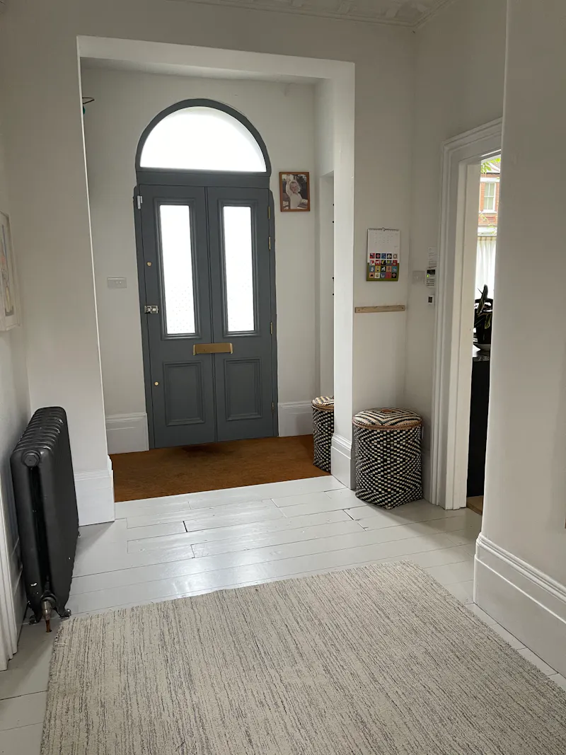 Stripped back Penge house, B1775 (photo 3)
