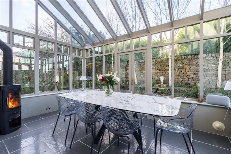 Conservatory at Harrogate Hebden Lodge, B2000 (photo 6)