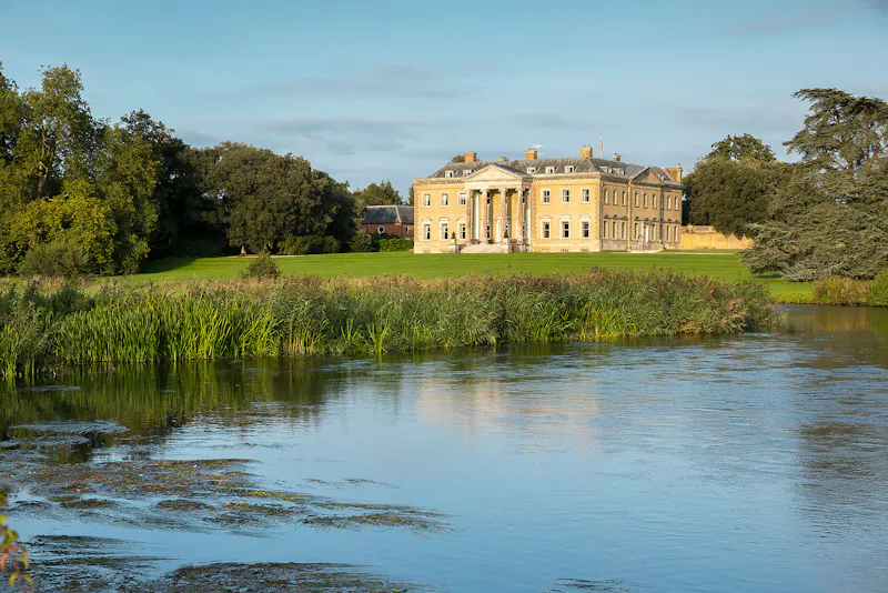 Palladian estate in Romsey, A1564 (photo 3)