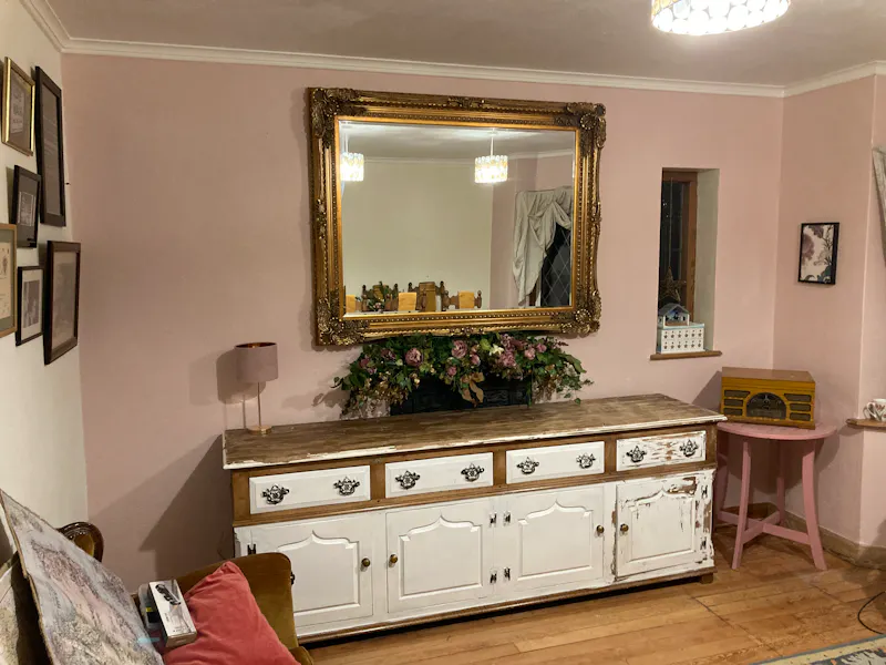Arts & Crafts home in Croydon, D2600 (photo 19)