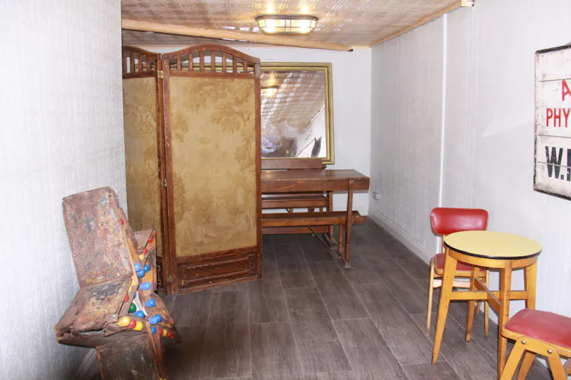 Industrial Dalston studio, N414 (photo 14)