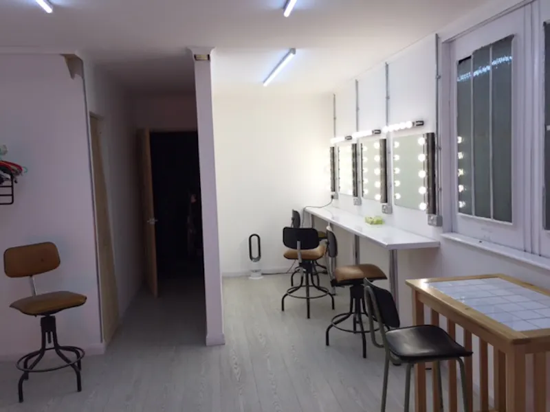 Drawing room at Industrial Dalston studio, N414 (photo 11)